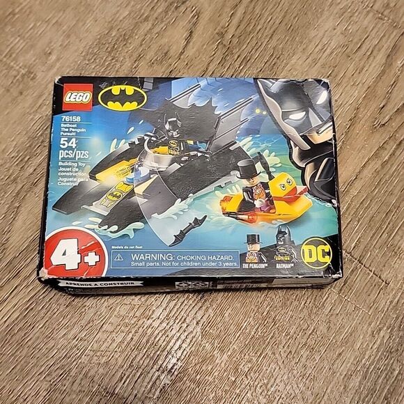 LEGO 76158 Batman Batboat The Penguin Pursuit! New Retired Sealed Box - Picture 1 of 6